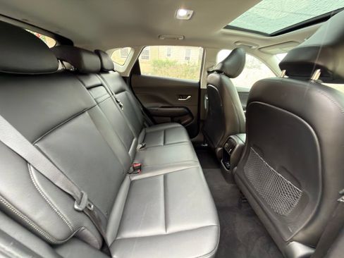 Used 2024 Hyundai Kona Limited AWD/4WD image 20