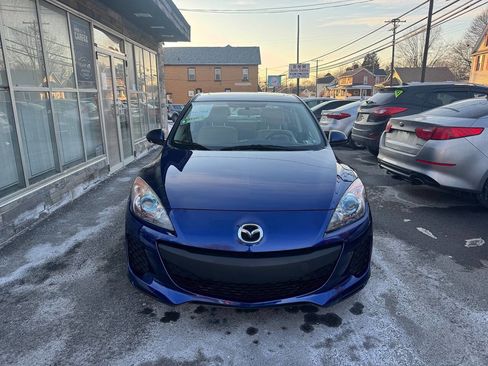 Used 2013 MAZDA MAZDA3 i Touring image 2