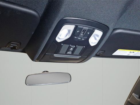 Used 2024 RAM 1500 Tradesman AWD/4WD image 21