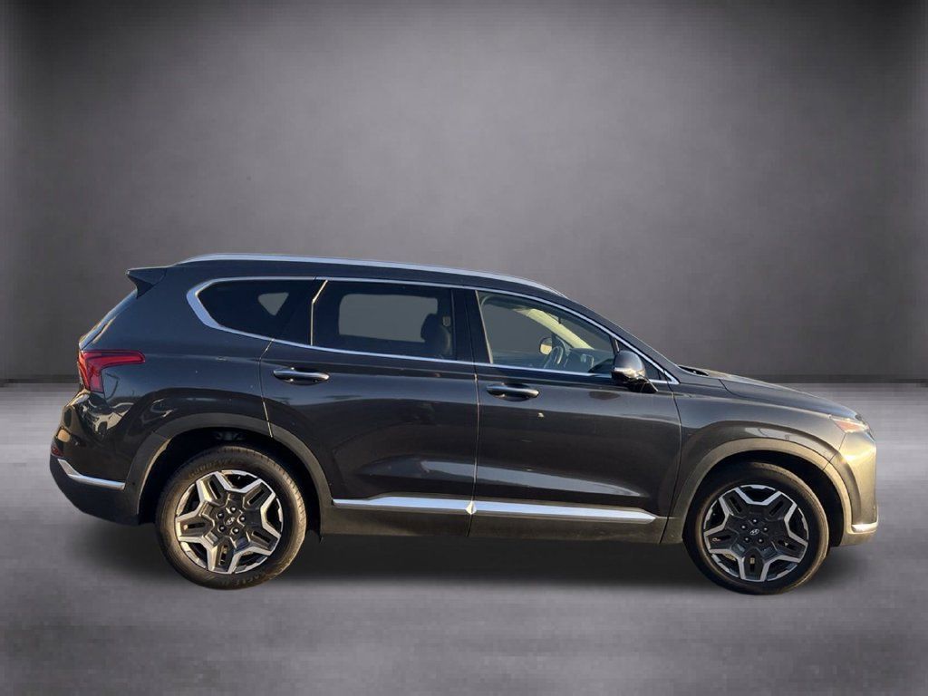 Used 2023 Hyundai Santa Fe Limited w/ Cargo Package FWD image 9