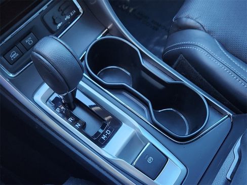 Used 2021 Subaru Ascent Limited w/ Technology Package image 18