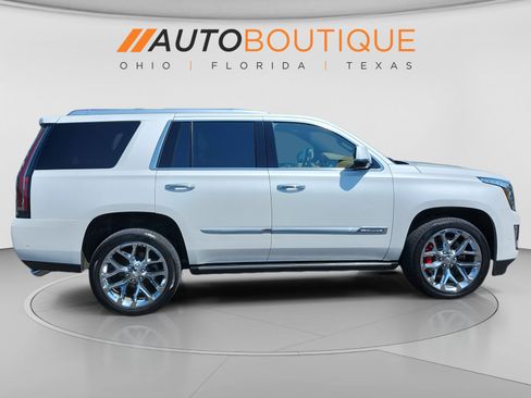 Used 2018 Cadillac Escalade Platinum AWD/4WD image 6