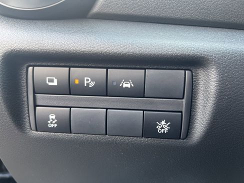 New 2025 Nissan Versa S image 34