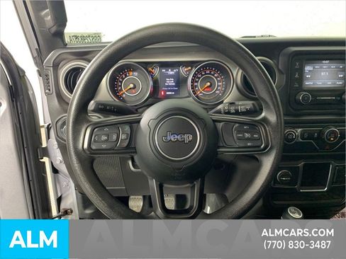 Used 2019 Jeep Wrangler Sport image 20