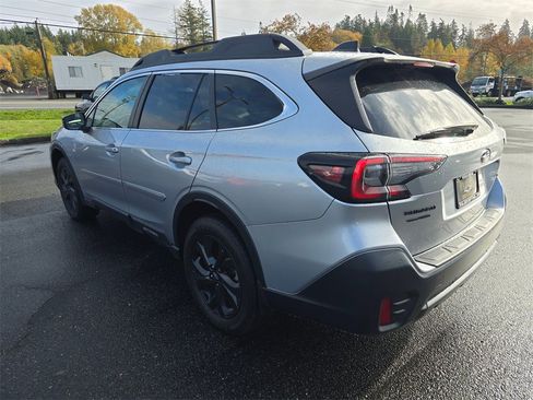 Used 2021 Subaru Outback Onyx Edition XT image 6