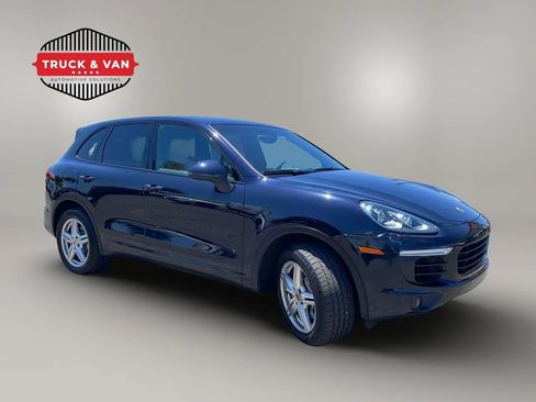 Used 2016 Porsche Cayenne S AWD/4WD image 8