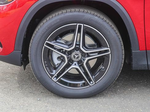 New 2026 Mercedes-Benz GLA 250 image 9