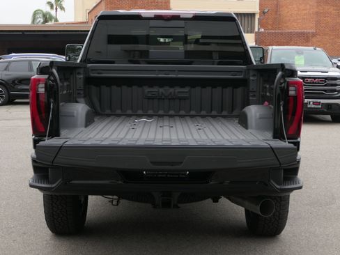 New 2026 GMC Sierra 2500 Denali Ultimate image 4