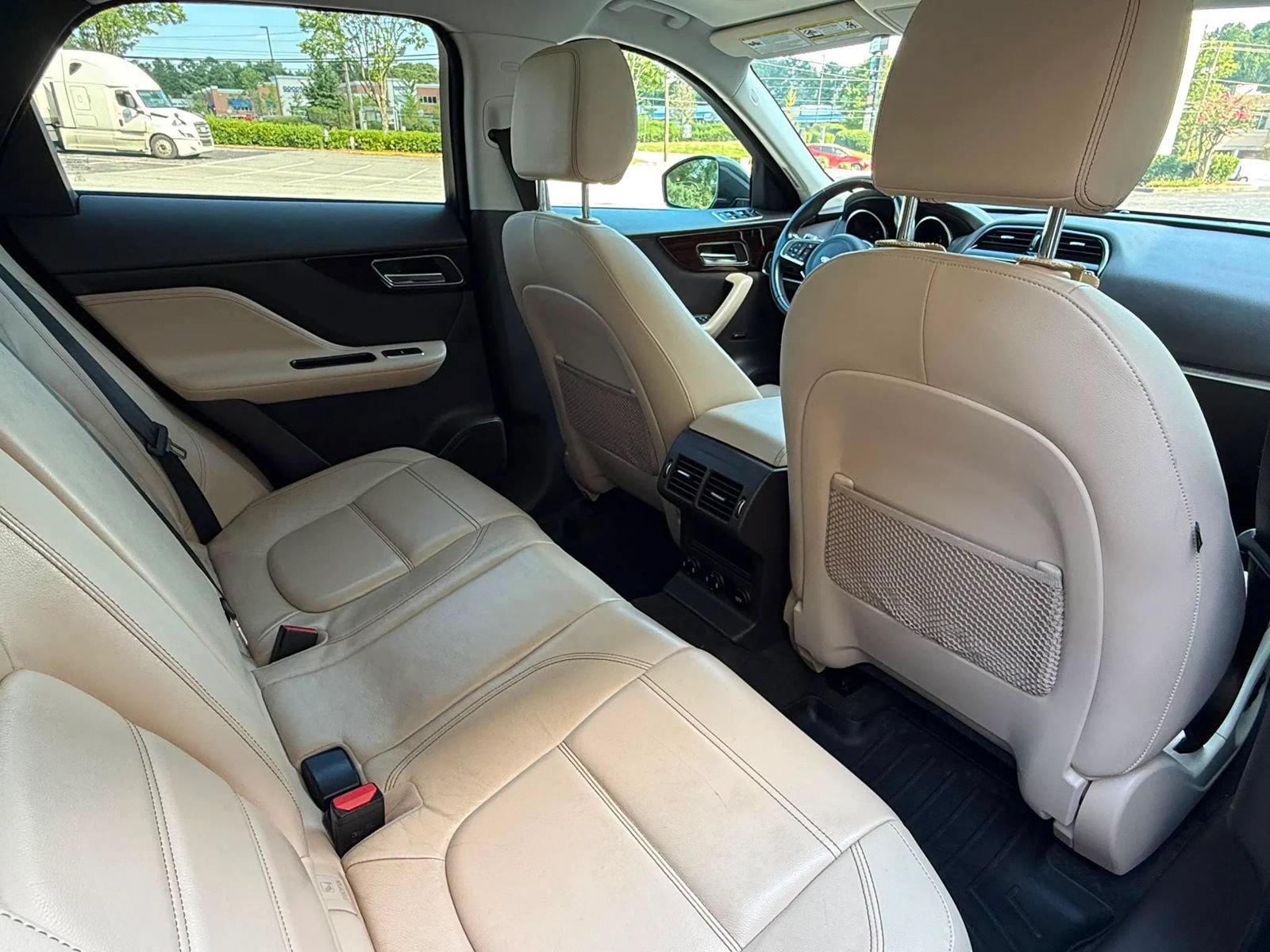 Used 2018 Jaguar F-PACE Prestige AWD/4WD image 24