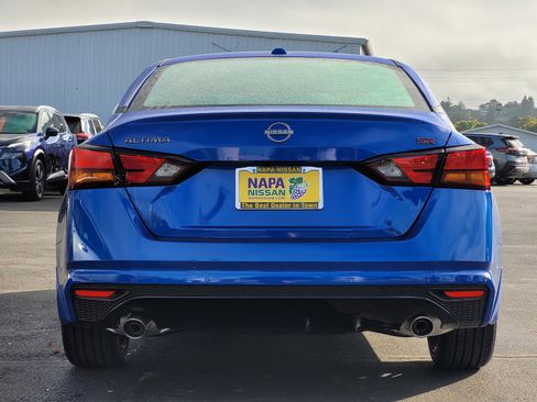 New 2025 Nissan Altima 2.5 SR image 6