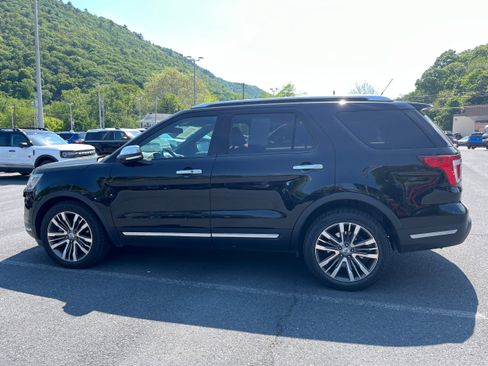 Used 2018 Ford Explorer Platinum AWD/4WD image 6