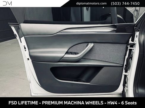 Used 2026 Tesla Model X Plaid AWD/4WD image 28