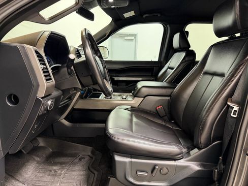 Used 2021 Ford Expedition XLT AWD/4WD image 10
