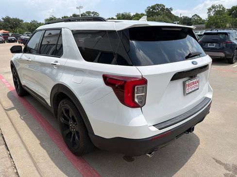 Used 2023 Ford Explorer ST-Line w/ Class IV Trailer Tow Package RWD image 8