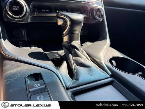 Used 2023 Lexus LX 600 4WD w/ Interior Upgrade Package image 16