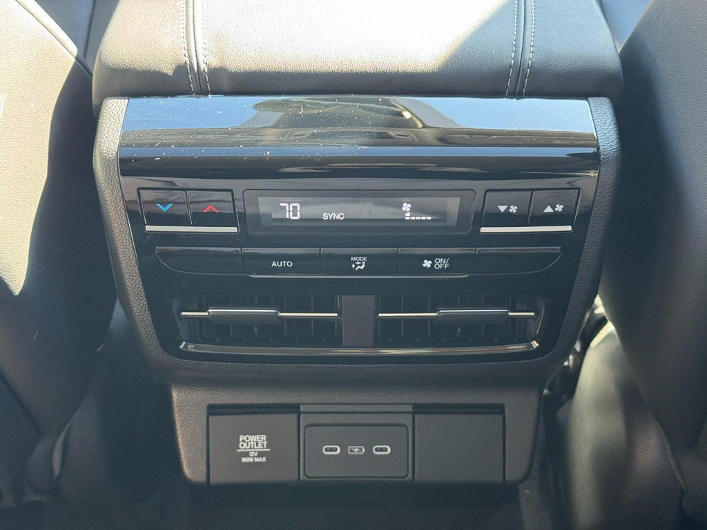 Certified 2026 Acura MDX w/ Technology Package AWD/4WD image 14