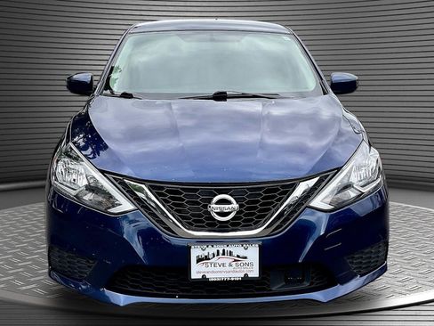 Used 2018 Nissan Sentra SV FWD image 2