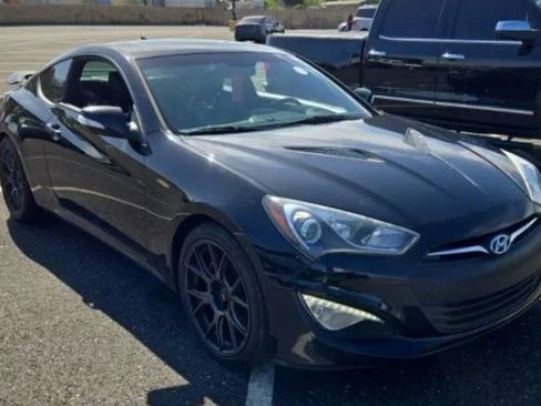 Used 2016 Hyundai Genesis Coupe 3.8 RWD image 1