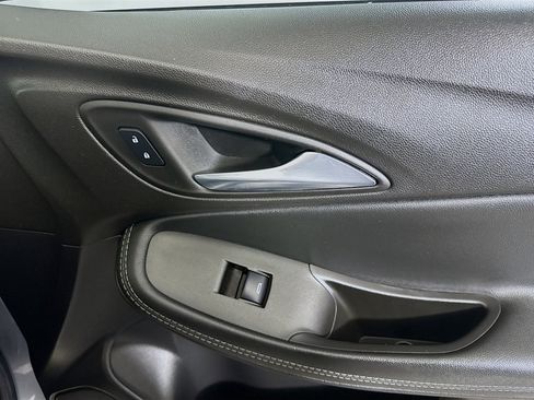 Used 2022 Buick Encore GX Essence w/ Advanced Technology Package image 31