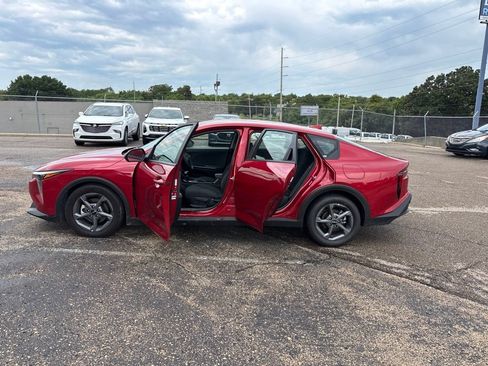 Used 2025 Kia K4 FWD image 4