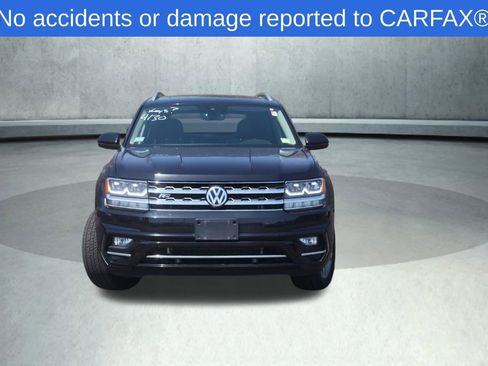 Used 2019 Volkswagen Atlas SEL R-Line AWD/4WD image 2