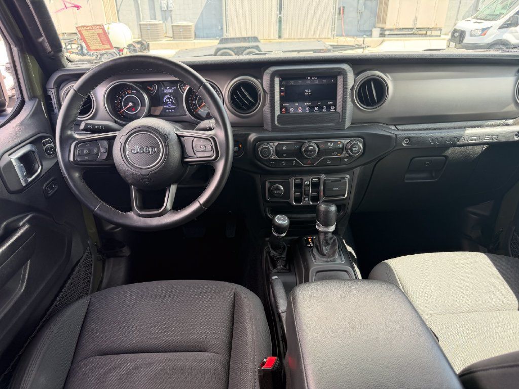 Used 2022 Jeep Wrangler Unlimited Sport AWD/4WD image 7