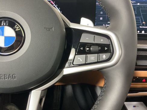 New 2026 BMW 330i Sedan w/ M Sport Package image 17