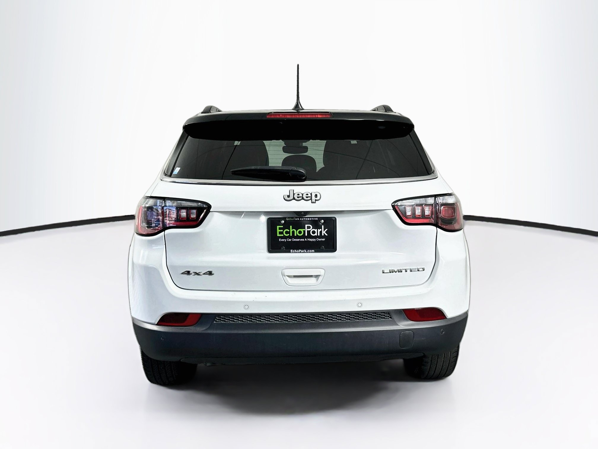 Used 2025 Jeep Compass Limited AWD/4WD image 7