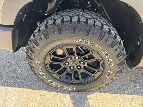 Used 2025 RAM 1500 Rebel w/ G/T Package AWD/4WD image 33