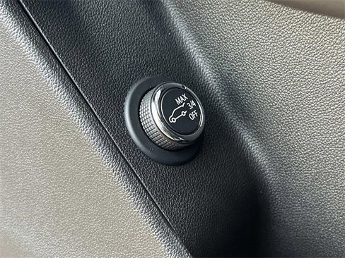 Certified 2024 Cadillac XT5 Premium Luxury image 29