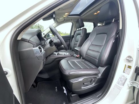 Certified 2025 MAZDA CX-5 Carbon Edition AWD/4WD image 11