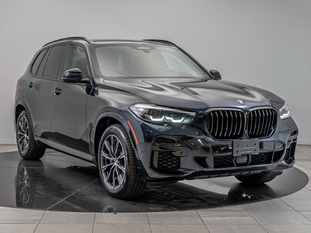 Used 2022 BMW X5 xDrive40i w/ M Sport Package AWD/4WD image 12