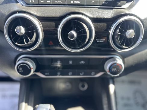 Used 2022 Nissan Sentra S w/ Trunk Package FWD image 11