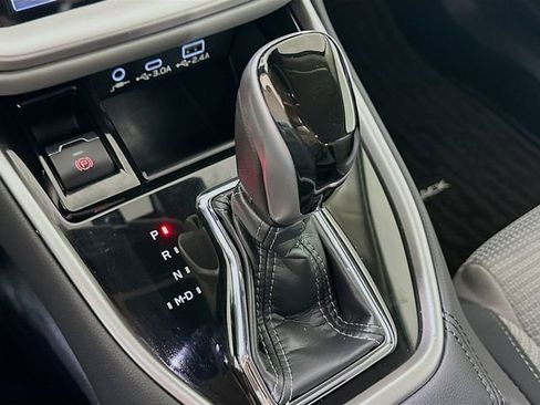 Used 2024 Subaru Outback Premium image 17