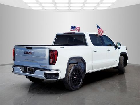 New 2026 GMC Sierra 1500 Elevation image 4