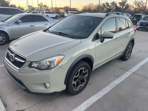 Used 2015 Subaru Crosstrek 2.0i Premium image 1