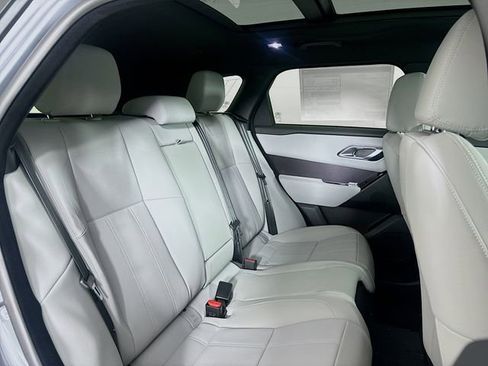 Used 2026 Land Rover Range Rover Velar Dynamic SE image 27