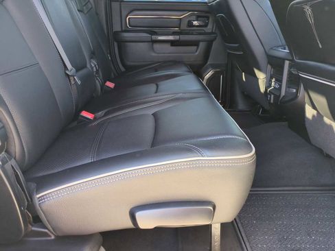 Used 2024 RAM 2500 Limited image 28