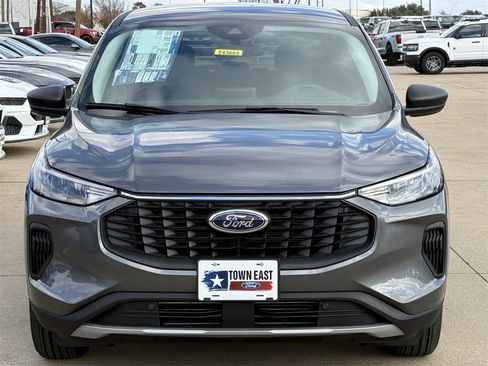 New 2026 Ford Escape Active image 31