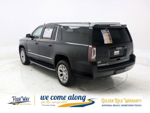 Used 2017 GMC Yukon XL SLT w/ Open Road Package image 6