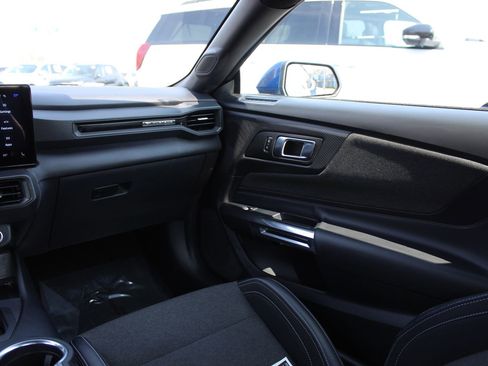 Used 2024 Ford Mustang Coupe RWD image 12