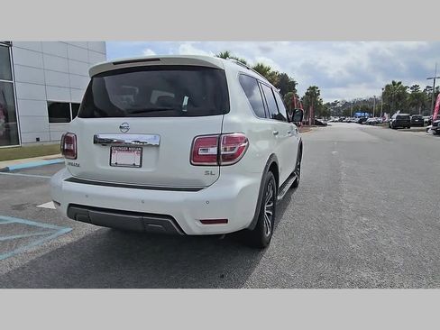 Used 2020 Nissan Armada SL w/ Premium Package image 31