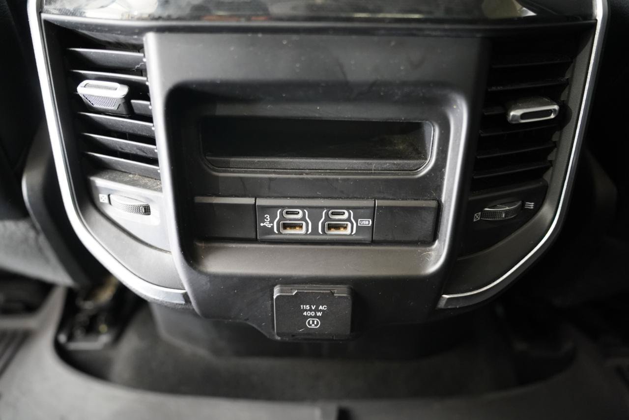 Used 2020 RAM 1500 Laramie w/ Sport Appearance Package AWD/4WD image 32