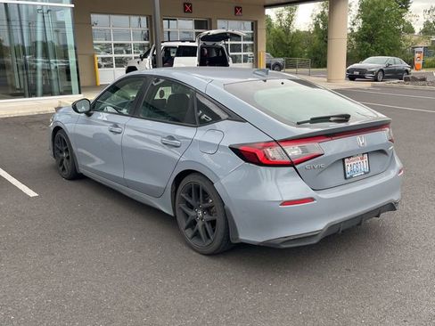 Used 2022 Honda Civic Sport image 7