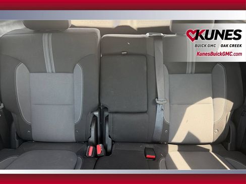 Used 2025 Chevrolet Blazer LT FWD image 33