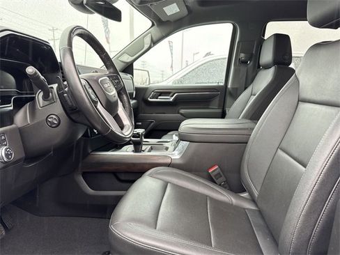Used 2023 GMC Sierra 1500 SLT w/ SLT Convenience Package image 10