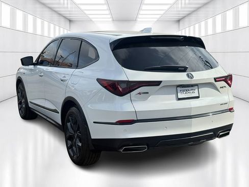 Used 2023 Acura MDX A-Spec image 7