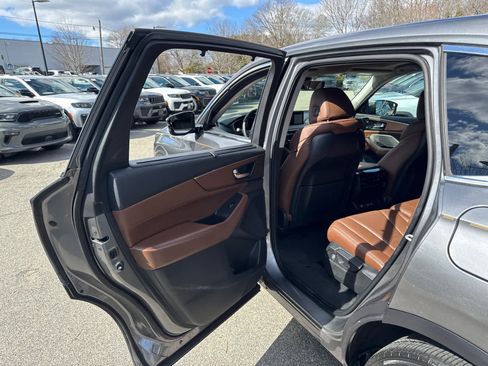 Used 2023 Acura MDX SH-AWD w/ Technology Package image 27