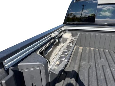 Used 2023 Nissan Titan Platinum Reserve w/ Moonroof Package AWD/4WD image 11