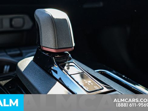 Used 2024 Toyota Prius Prime Premium w/ Advanced Technology Package image 39